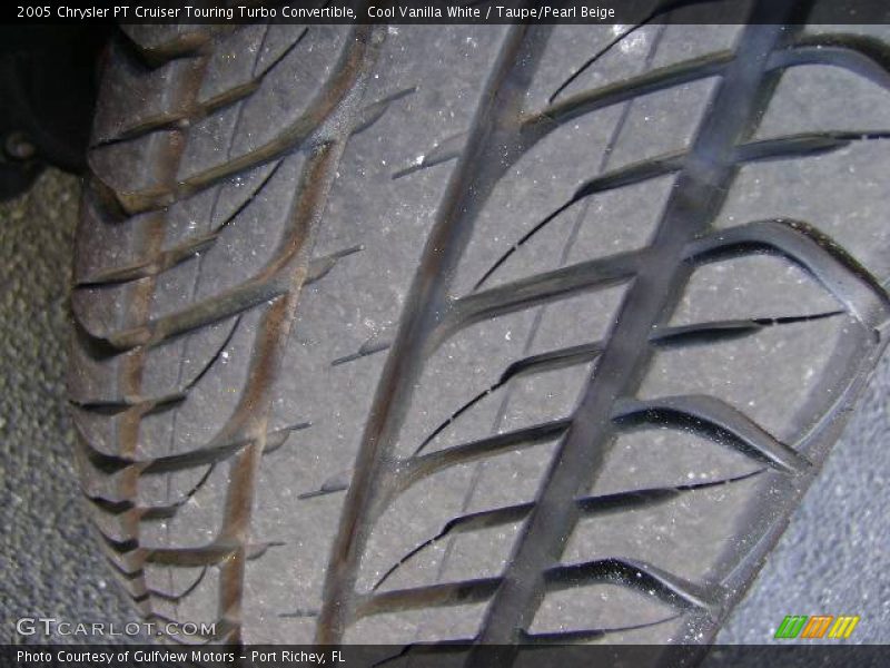 Cool Vanilla White / Taupe/Pearl Beige 2005 Chrysler PT Cruiser Touring Turbo Convertible