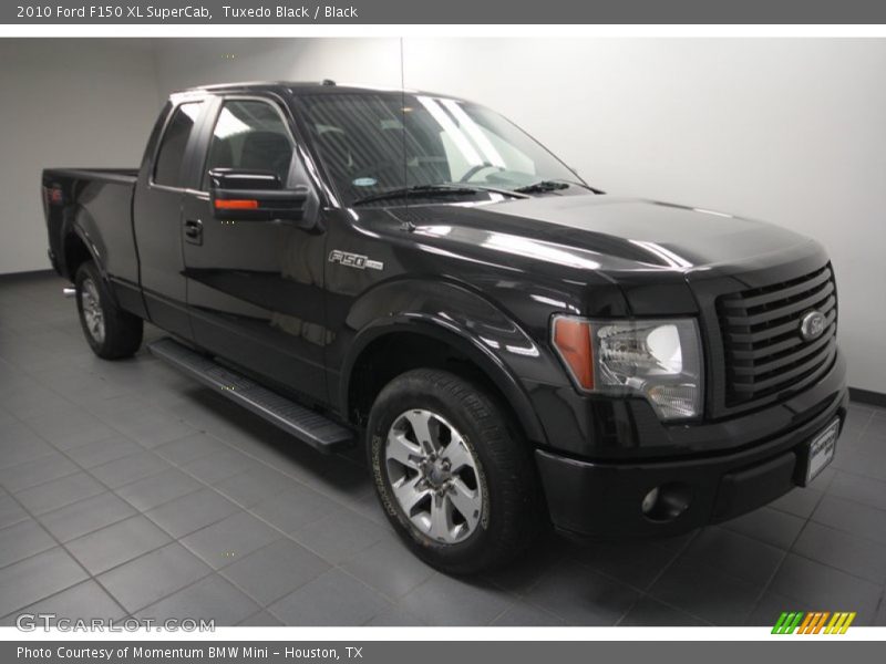 Tuxedo Black / Black 2010 Ford F150 XL SuperCab