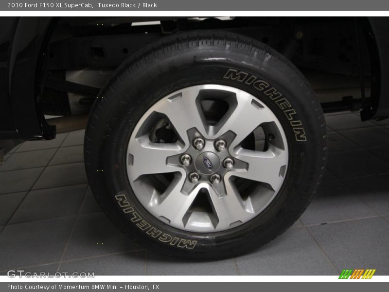 Tuxedo Black / Black 2010 Ford F150 XL SuperCab