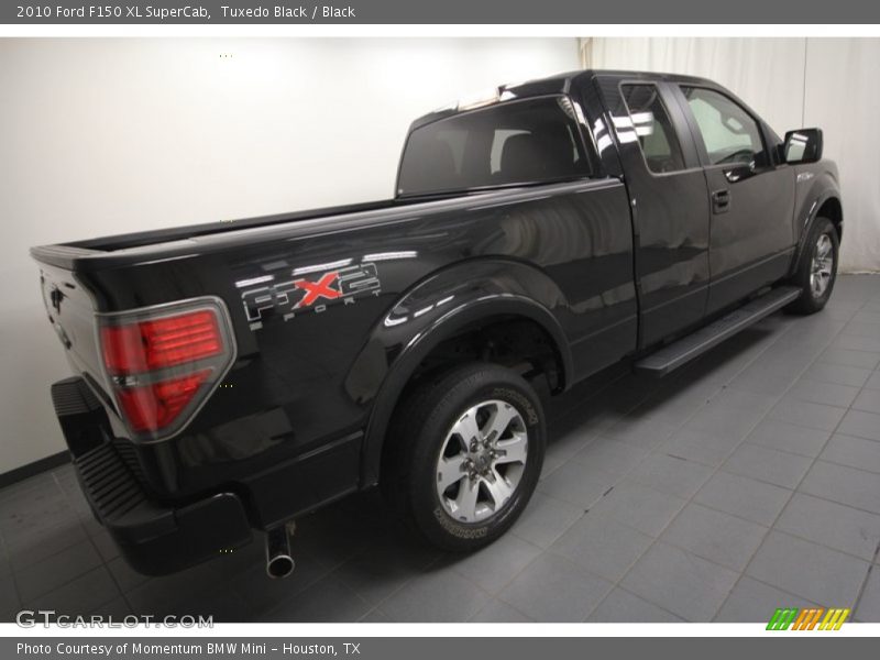 Tuxedo Black / Black 2010 Ford F150 XL SuperCab