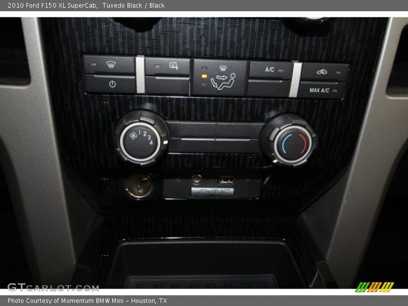 Tuxedo Black / Black 2010 Ford F150 XL SuperCab