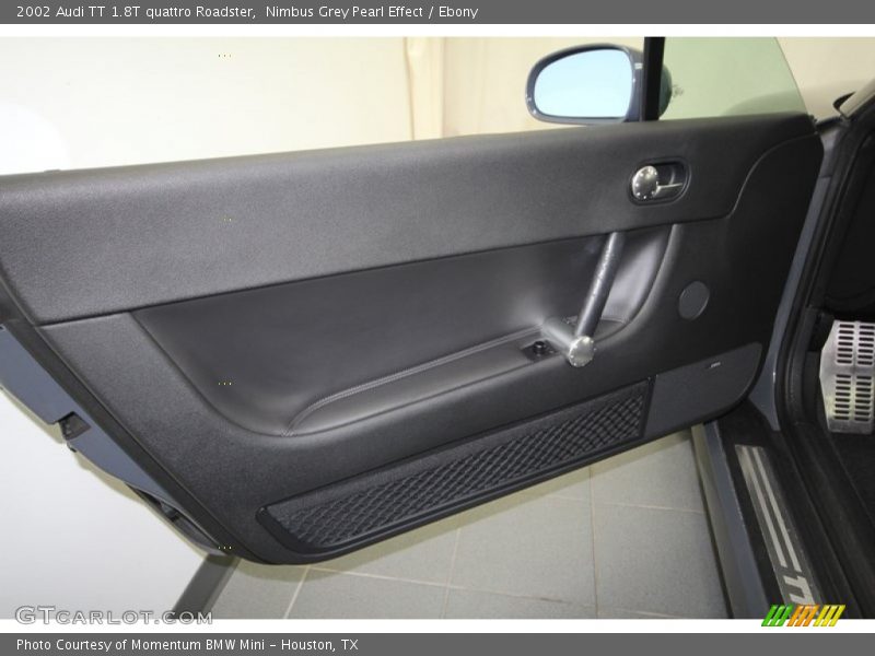 Door Panel of 2002 TT 1.8T quattro Roadster