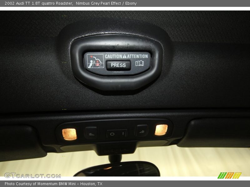 Controls of 2002 TT 1.8T quattro Roadster