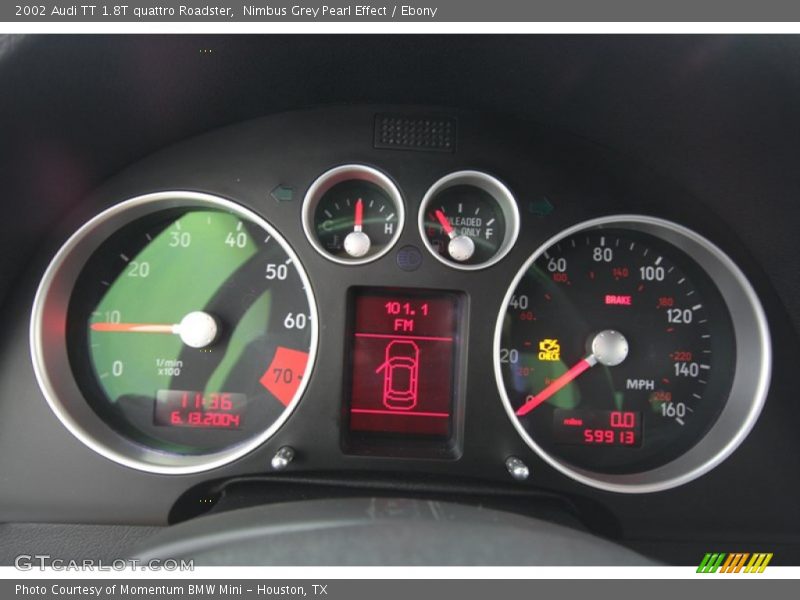  2002 TT 1.8T quattro Roadster 1.8T quattro Roadster Gauges