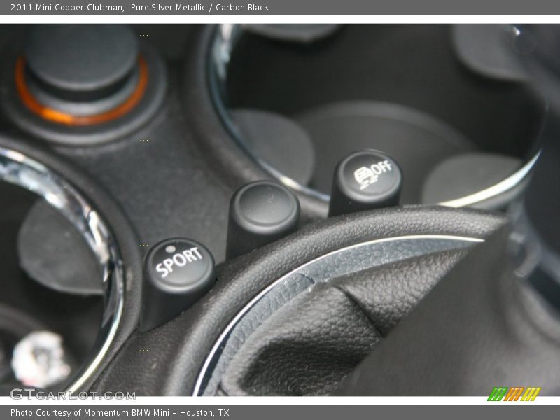 Pure Silver Metallic / Carbon Black 2011 Mini Cooper Clubman