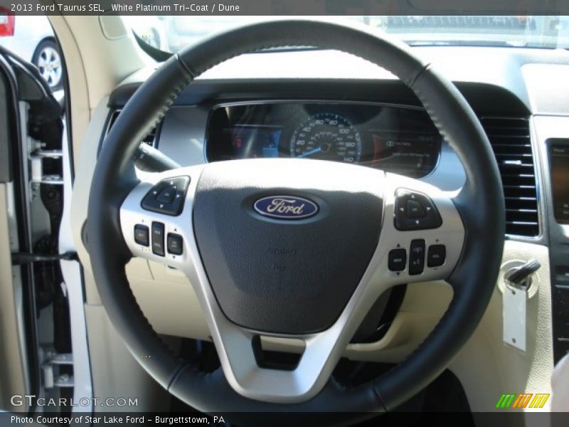 White Platinum Tri-Coat / Dune 2013 Ford Taurus SEL