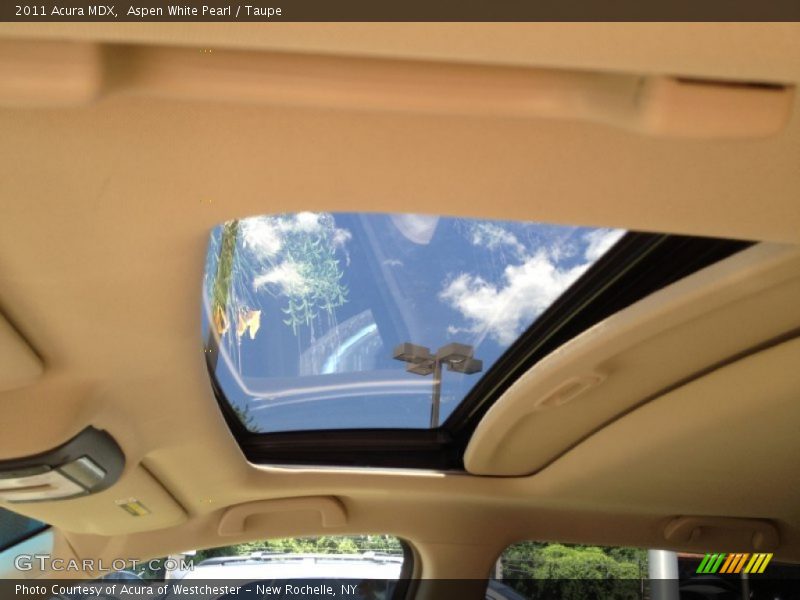 Aspen White Pearl / Taupe 2011 Acura MDX