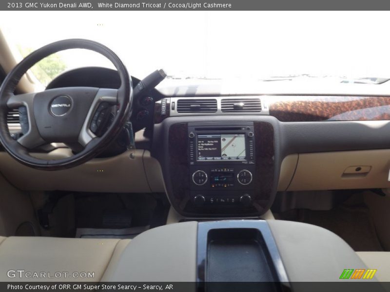 White Diamond Tricoat / Cocoa/Light Cashmere 2013 GMC Yukon Denali AWD