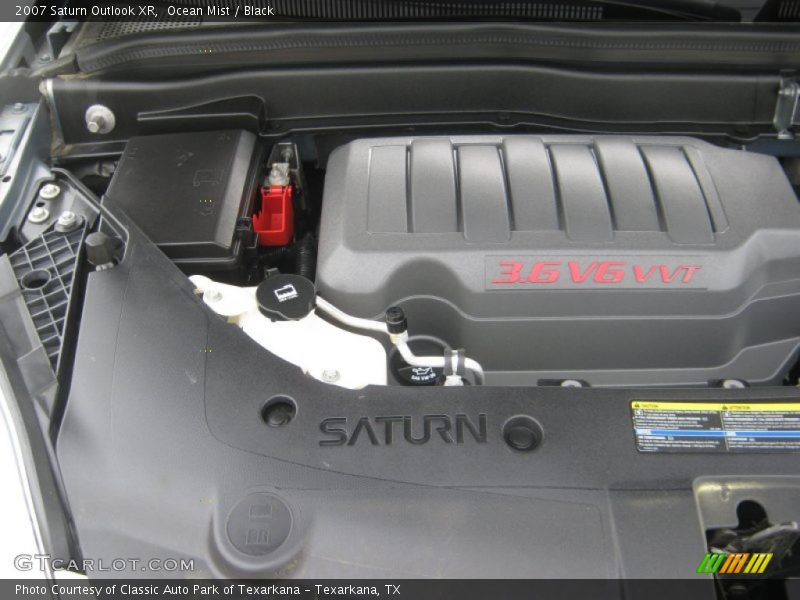 Ocean Mist / Black 2007 Saturn Outlook XR