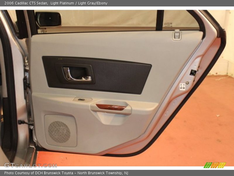 Light Platinum / Light Gray/Ebony 2006 Cadillac CTS Sedan