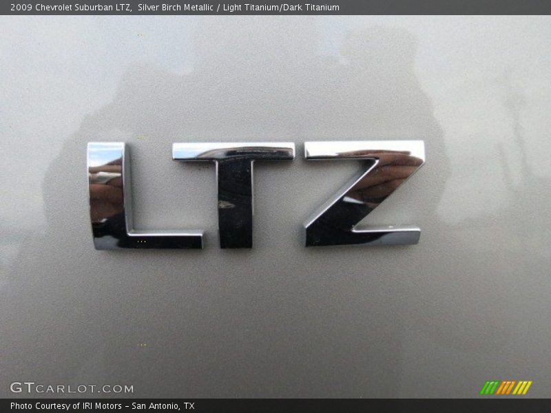 Silver Birch Metallic / Light Titanium/Dark Titanium 2009 Chevrolet Suburban LTZ