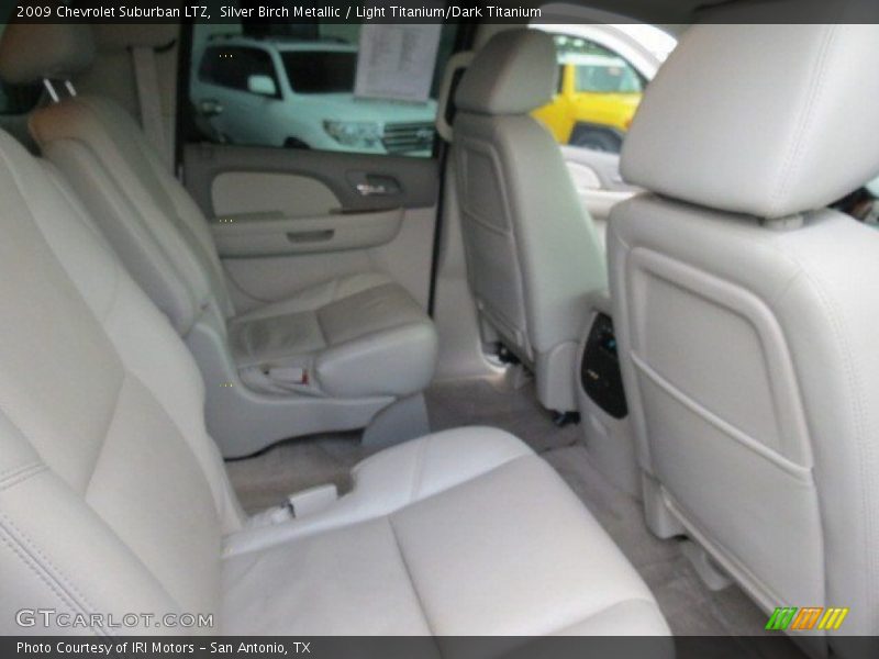Silver Birch Metallic / Light Titanium/Dark Titanium 2009 Chevrolet Suburban LTZ