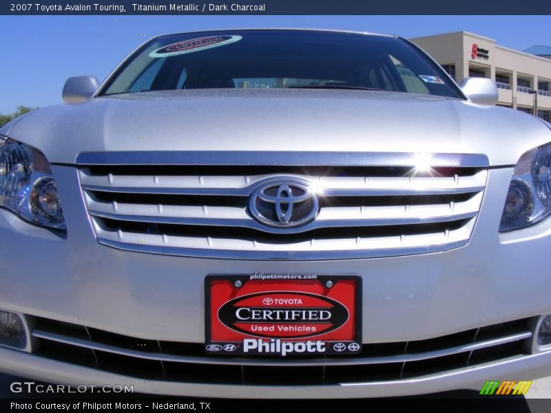 Titanium Metallic / Dark Charcoal 2007 Toyota Avalon Touring