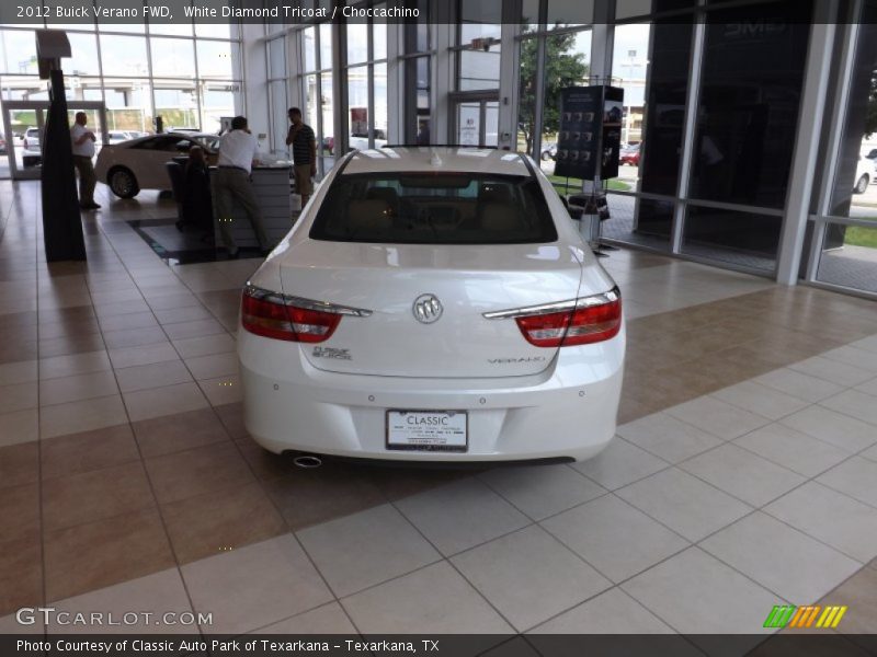 White Diamond Tricoat / Choccachino 2012 Buick Verano FWD