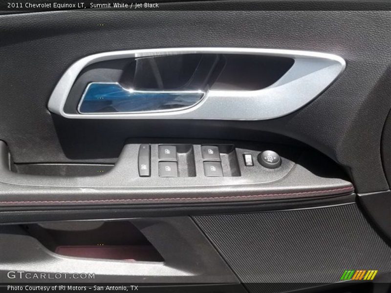Summit White / Jet Black 2011 Chevrolet Equinox LT