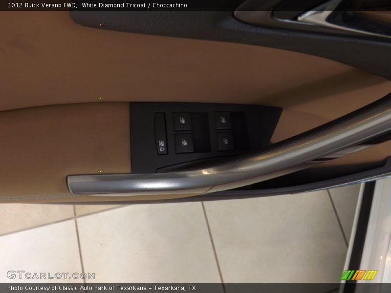 White Diamond Tricoat / Choccachino 2012 Buick Verano FWD
