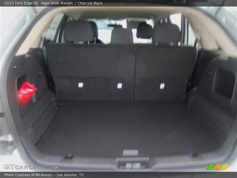 Ingot Silver Metallic / Charcoal Black 2013 Ford Edge SE