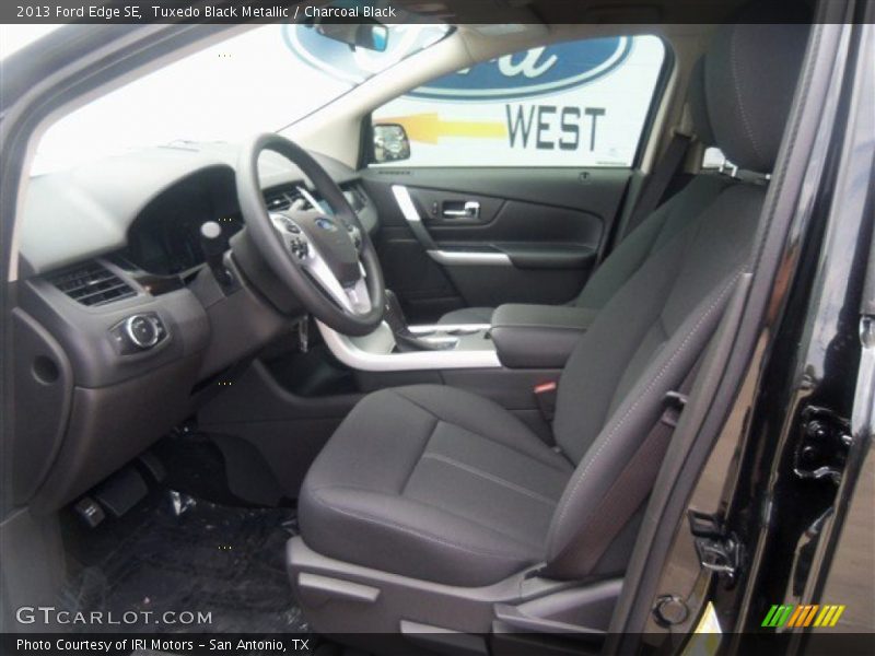 Tuxedo Black Metallic / Charcoal Black 2013 Ford Edge SE