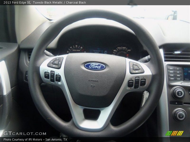 Tuxedo Black Metallic / Charcoal Black 2013 Ford Edge SE