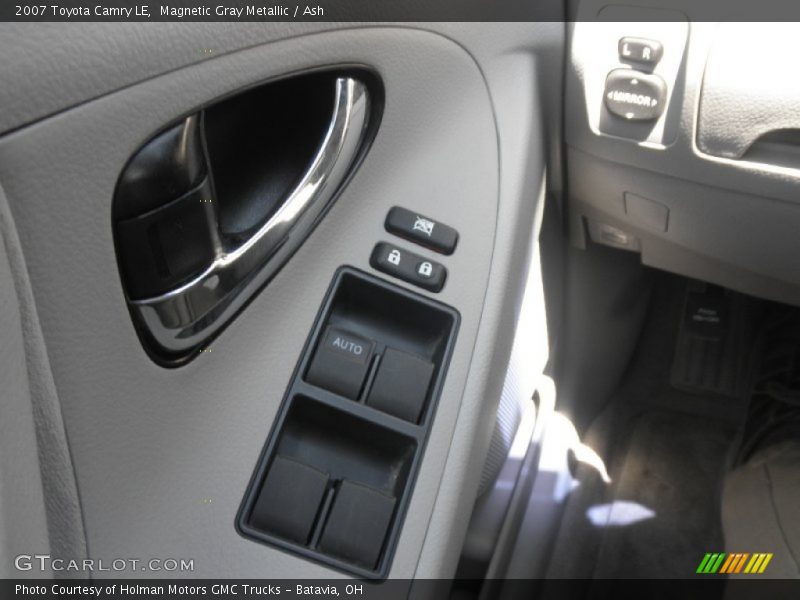 Magnetic Gray Metallic / Ash 2007 Toyota Camry LE