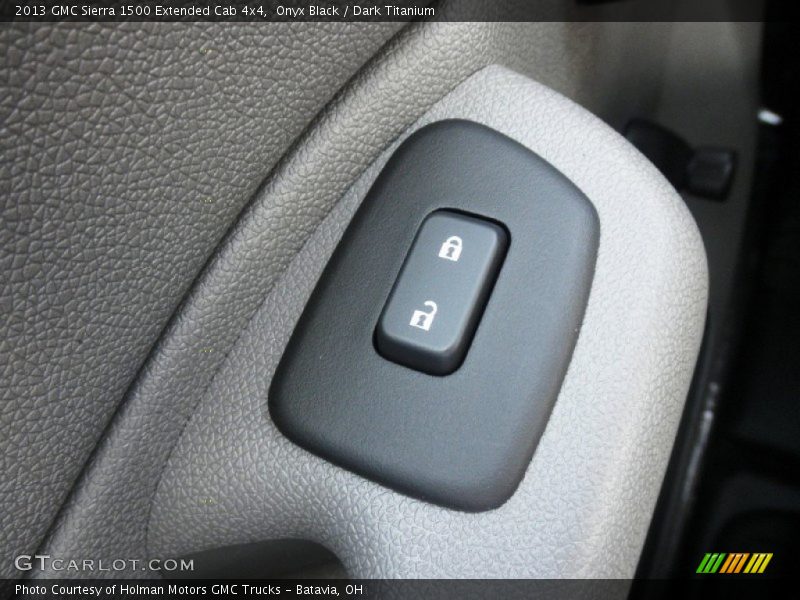 Onyx Black / Dark Titanium 2013 GMC Sierra 1500 Extended Cab 4x4