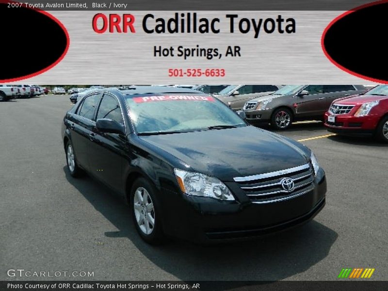 Black / Ivory 2007 Toyota Avalon Limited