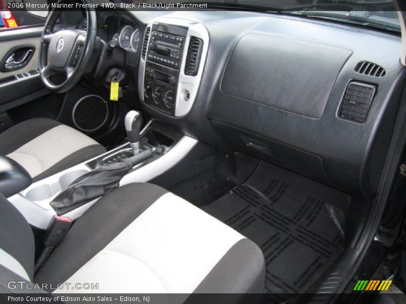 Black / Black/Light Parchment 2006 Mercury Mariner Premier 4WD