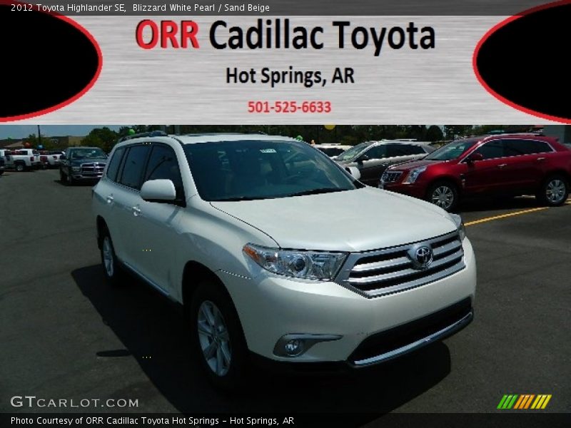 Blizzard White Pearl / Sand Beige 2012 Toyota Highlander SE