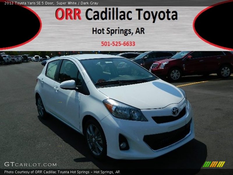 Super White / Dark Gray 2012 Toyota Yaris SE 5 Door