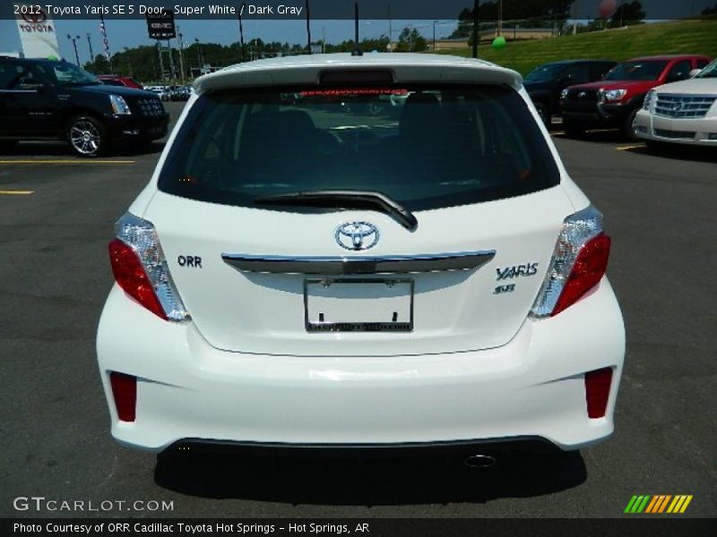 Super White / Dark Gray 2012 Toyota Yaris SE 5 Door
