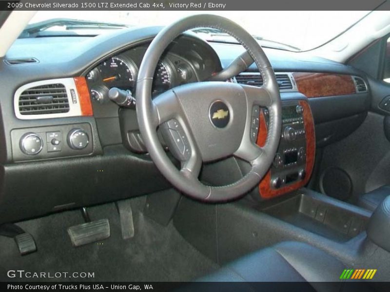 Victory Red / Ebony 2009 Chevrolet Silverado 1500 LTZ Extended Cab 4x4