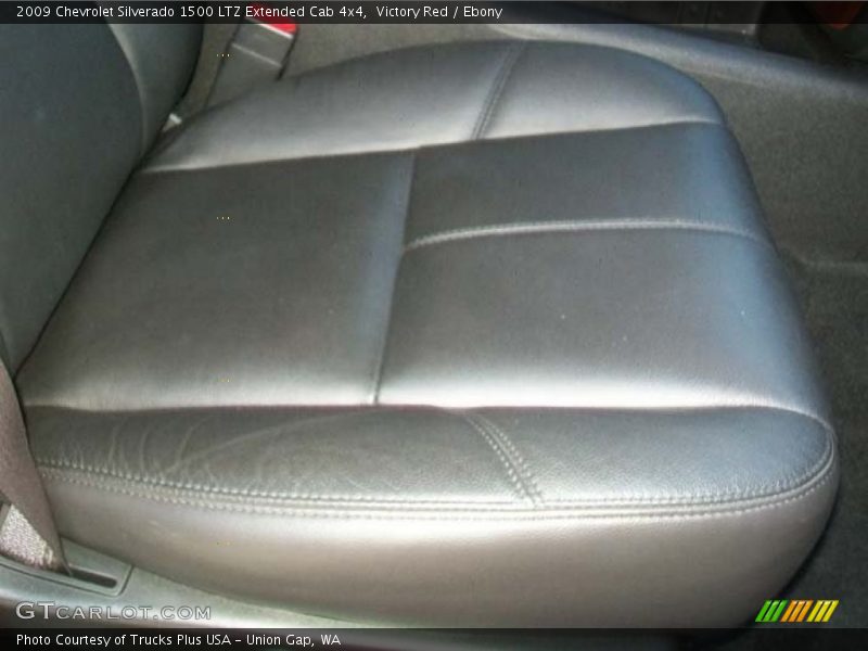 Victory Red / Ebony 2009 Chevrolet Silverado 1500 LTZ Extended Cab 4x4