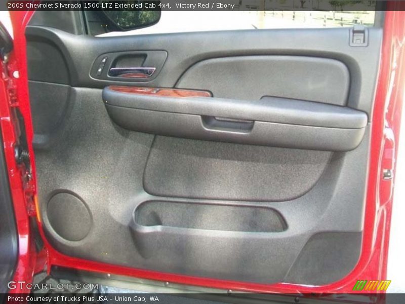 Victory Red / Ebony 2009 Chevrolet Silverado 1500 LTZ Extended Cab 4x4