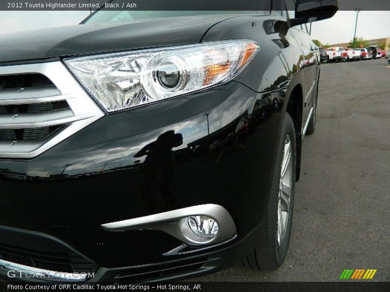 Black / Ash 2012 Toyota Highlander Limited