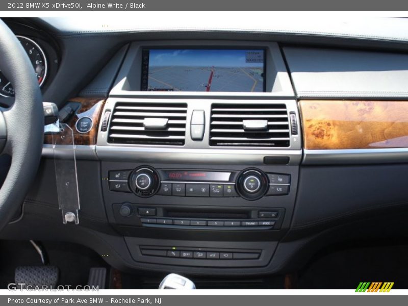 Alpine White / Black 2012 BMW X5 xDrive50i