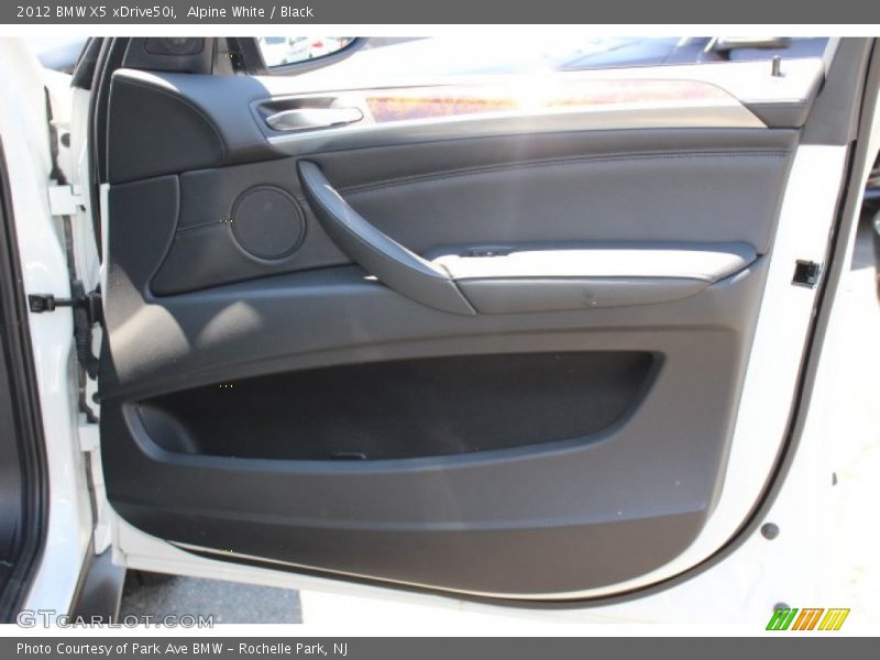Alpine White / Black 2012 BMW X5 xDrive50i