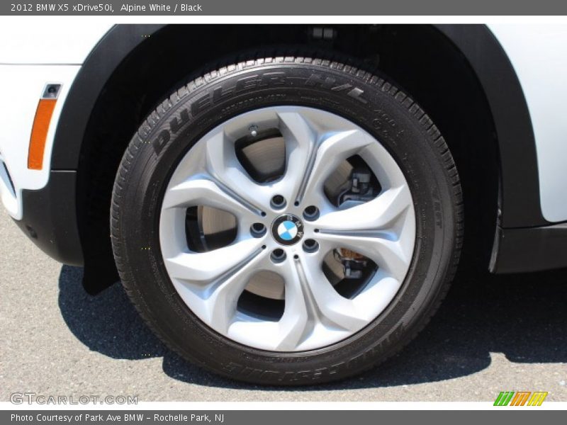 Alpine White / Black 2012 BMW X5 xDrive50i