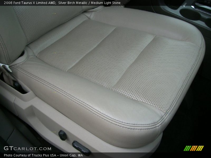 Silver Birch Metallic / Medium Light Stone 2008 Ford Taurus X Limited AWD