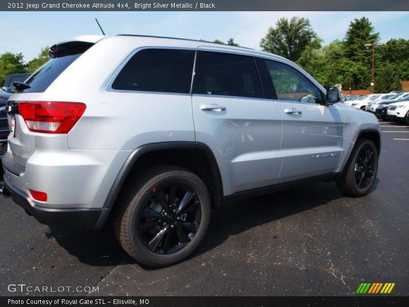 Bright Silver Metallic / Black 2012 Jeep Grand Cherokee Altitude 4x4