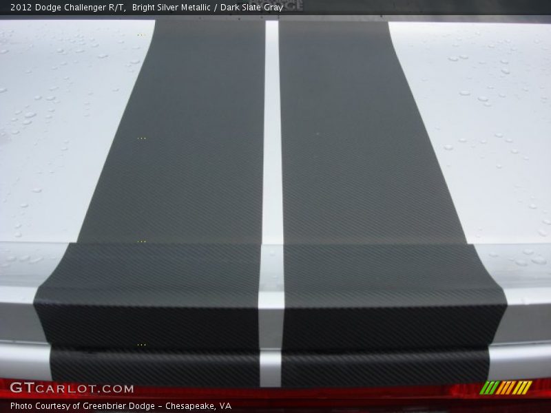 Bright Silver Metallic / Dark Slate Gray 2012 Dodge Challenger R/T