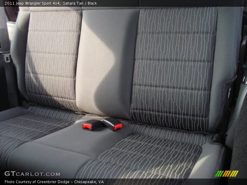 Sahara Tan / Black 2011 Jeep Wrangler Sport 4x4