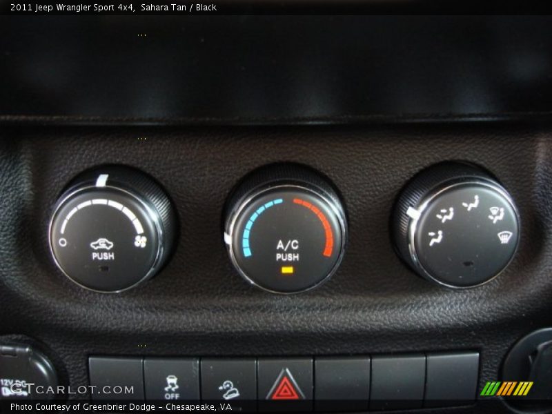 Sahara Tan / Black 2011 Jeep Wrangler Sport 4x4
