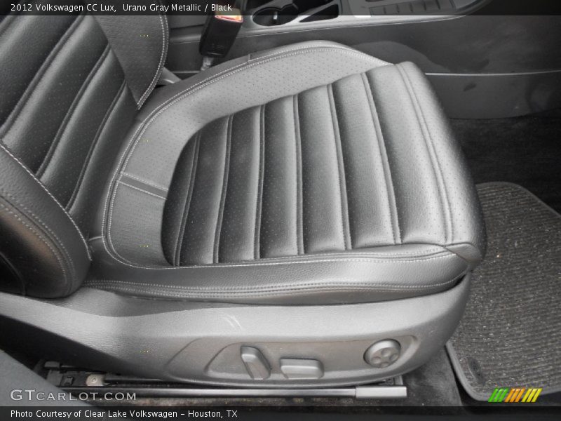 Front Seat of 2012 CC Lux