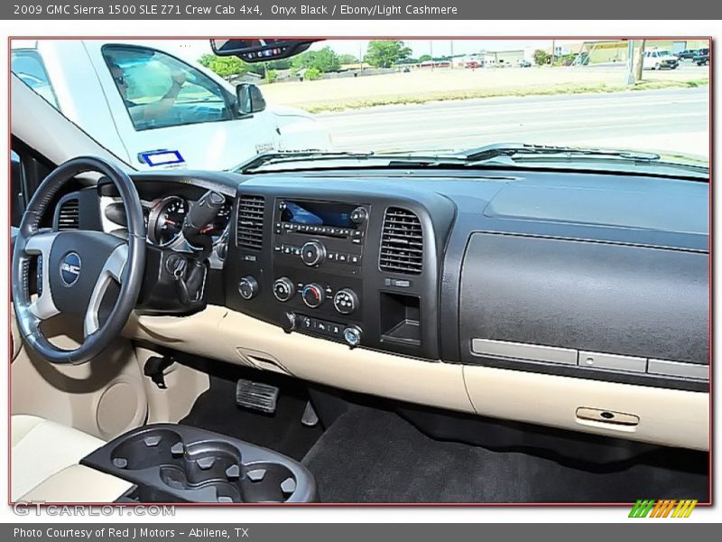 Onyx Black / Ebony/Light Cashmere 2009 GMC Sierra 1500 SLE Z71 Crew Cab 4x4