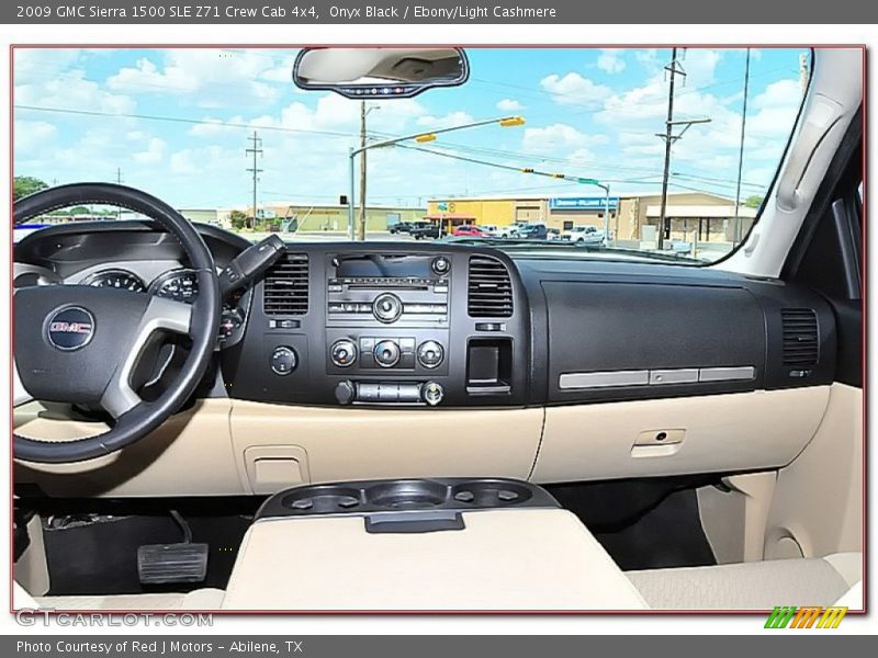 Onyx Black / Ebony/Light Cashmere 2009 GMC Sierra 1500 SLE Z71 Crew Cab 4x4