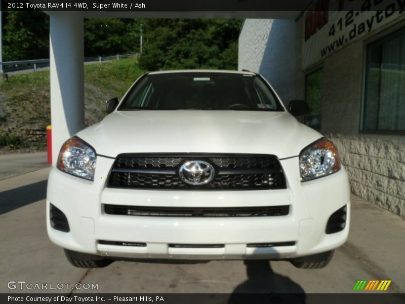 Super White / Ash 2012 Toyota RAV4 I4 4WD