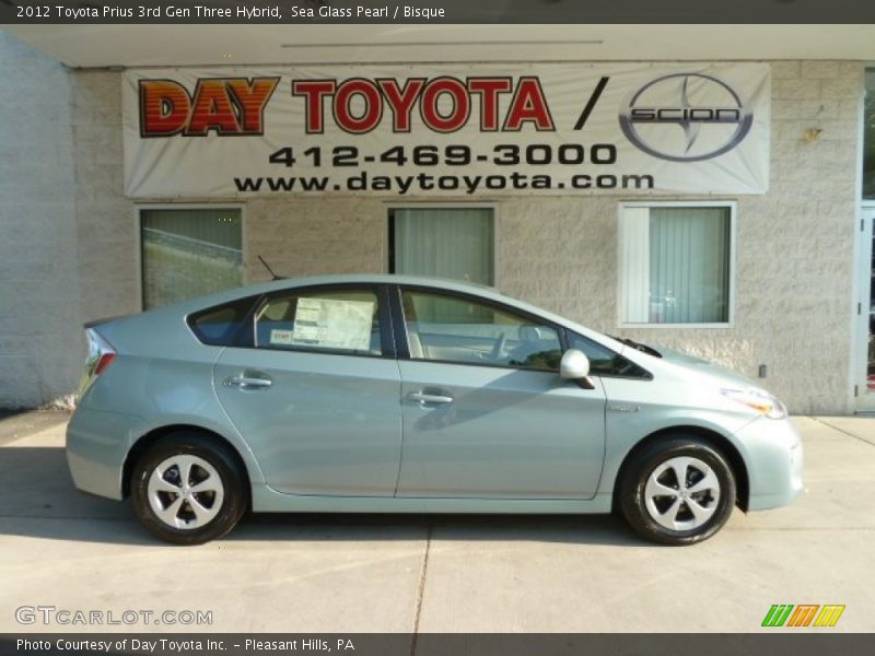 Sea Glass Pearl / Bisque 2012 Toyota Prius 3rd Gen Three Hybrid