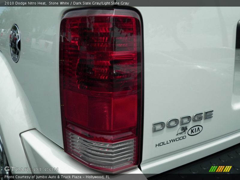 Stone White / Dark Slate Gray/Light Slate Gray 2010 Dodge Nitro Heat