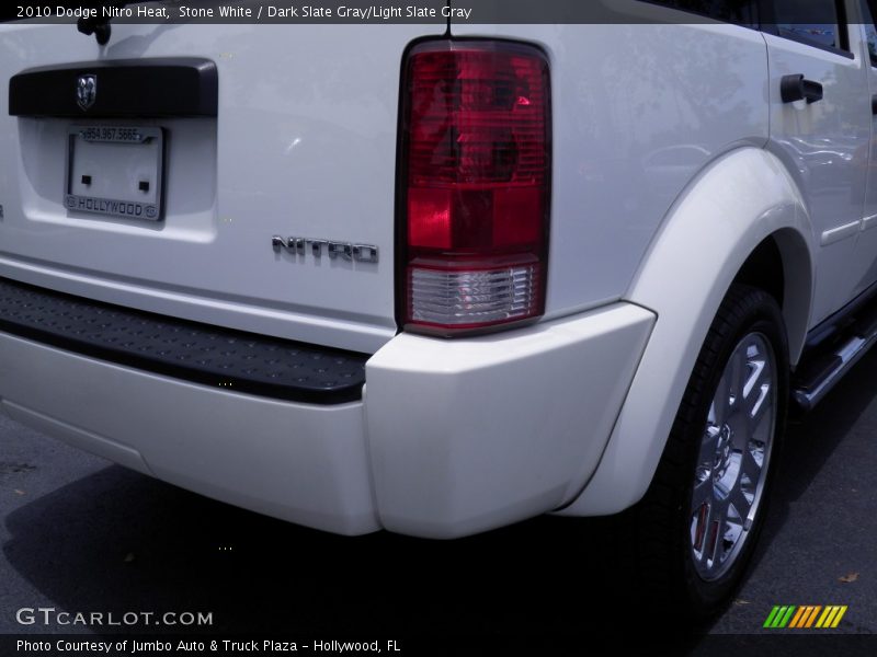 Stone White / Dark Slate Gray/Light Slate Gray 2010 Dodge Nitro Heat