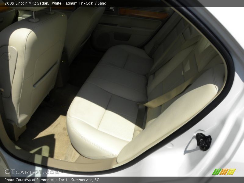 White Platinum Tri-Coat / Sand 2009 Lincoln MKZ Sedan